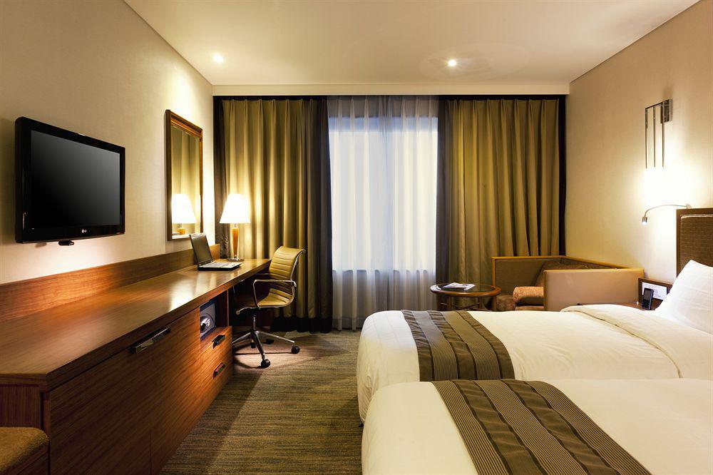 Novotel Ambassador Doksan Séoul Extérieur photo